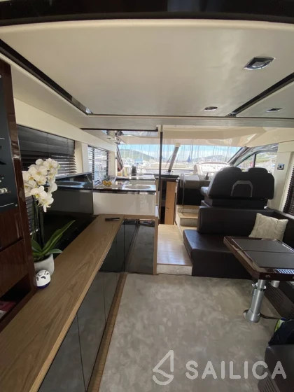 Sessa Fly 47 - Yacht Charter Sailica
