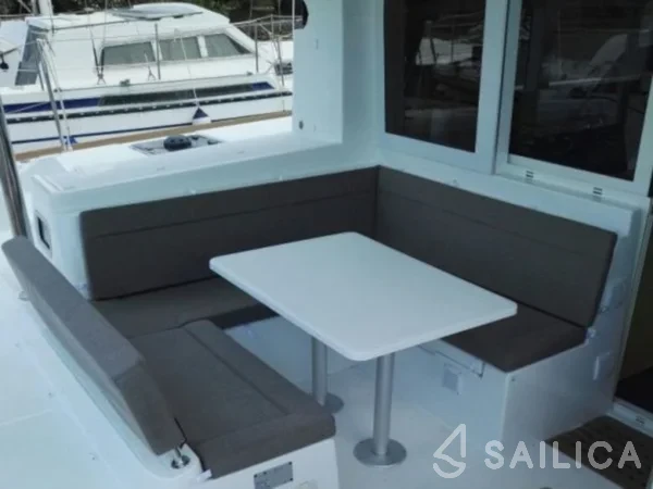Lagoon 39 - Yacht Charter Sailica
