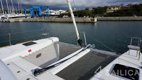 Lagoon 39 - Yacht Charter Sailica