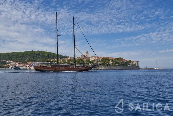 Gulet - Yacht Charter Sailica