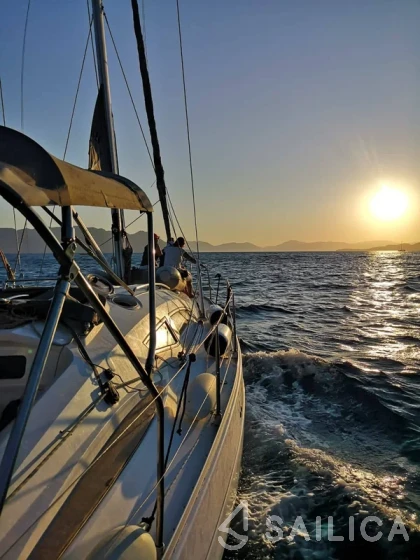 Elan 384 Impression - Yacht Charter Sailica