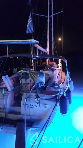 Elan 384 Impression - Yacht Charter Sailica