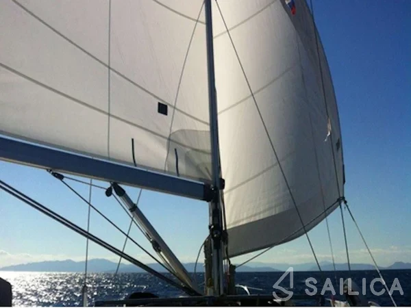 Elan 384 Impression - Yacht Charter Sailica