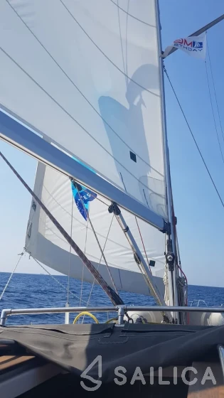 Elan 384 Impression - Yacht Charter Sailica