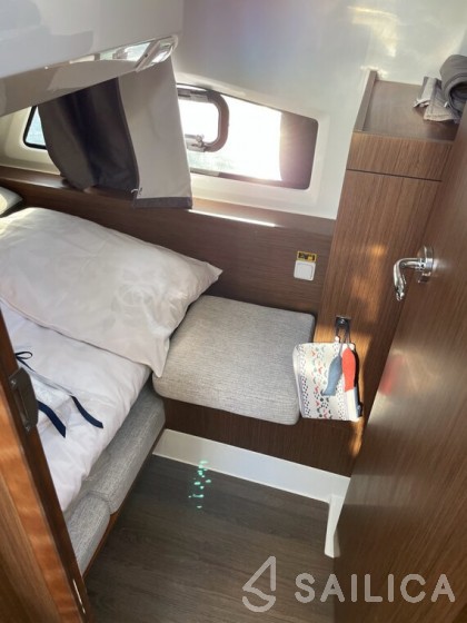 Merry Fisher 1095 - Yacht Charter Sailica