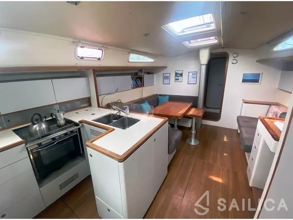 Salona 44 - Yacht Charter Sailica