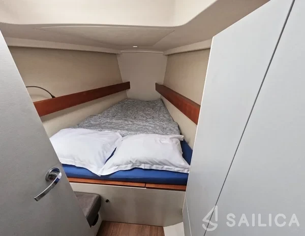 Salona 44 - Yacht Charter Sailica