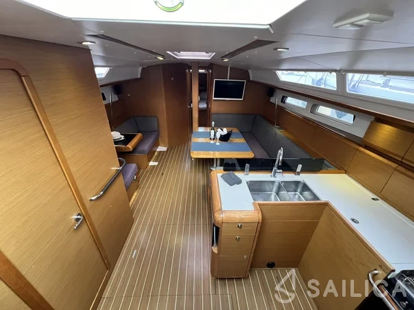 Sun Odyssey 439 - Yacht Charter Sailica