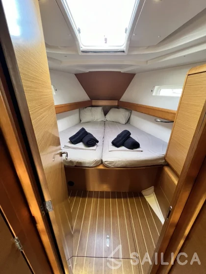 Sun Odyssey 439 - Yacht Charter Sailica