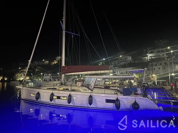 Oceanis 51.1 - Yacht Charter Sailica
