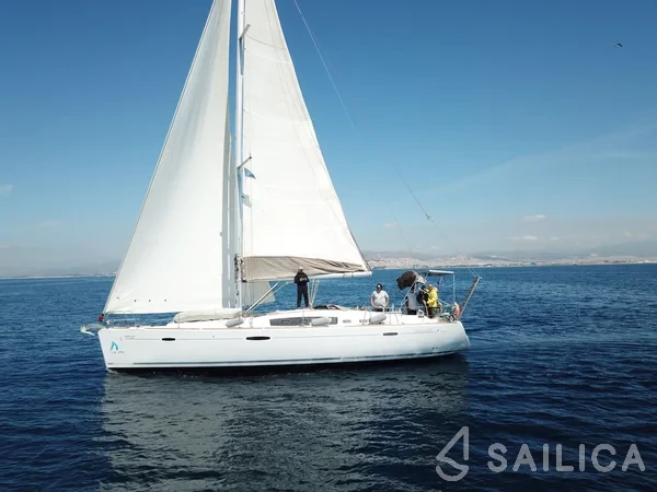 Oceanis 46 - Yacht Charter Sailica