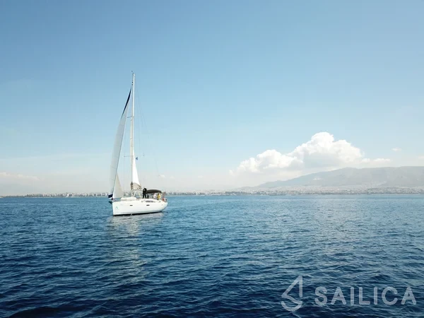 Oceanis 46 - Yacht Charter Sailica