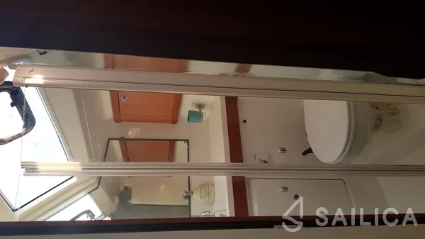 Oceanis 46 - Yacht Charter Sailica