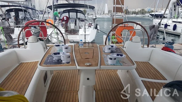 Oceanis 46 - Yacht Charter Sailica