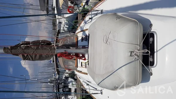 Oceanis 46 - Yacht Charter Sailica