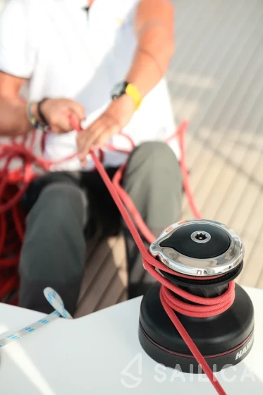 Sunreef 60 - Yacht Charter Sailica