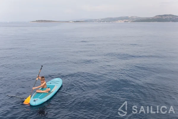 Sunreef 60 - Yacht Charter Sailica