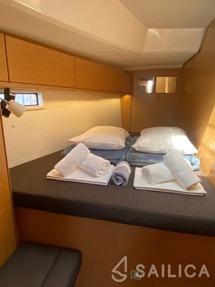 Bavaria 46 Cruiser - Yacht Charter Sailica