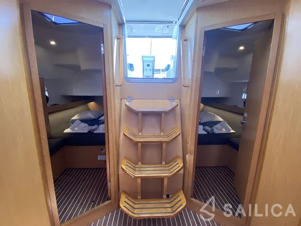 Bavaria 46 Cruiser - Yacht Charter Sailica