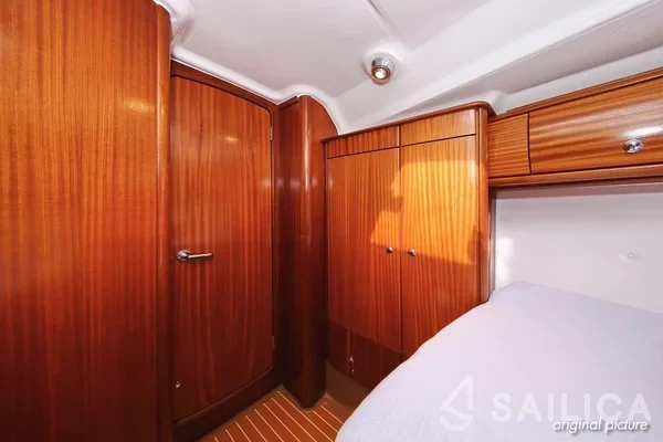 Bavaria 44 - Yacht Charter Sailica