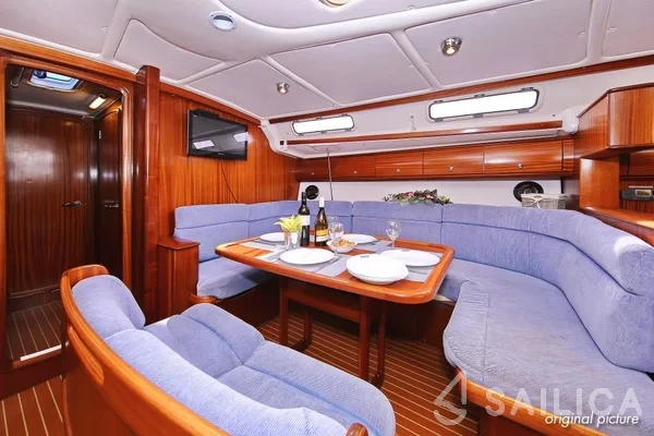 Bavaria 44 - Yacht Charter Sailica
