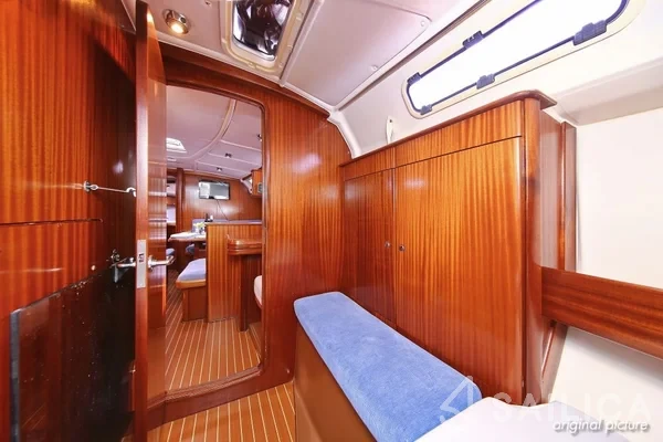 Bavaria 44 - Yacht Charter Sailica