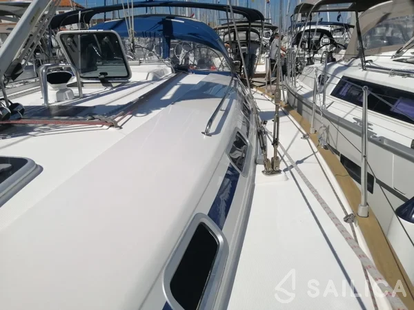 Bavaria 44 - Yacht Charter Sailica
