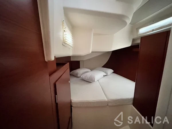 Hanse 458 - Yacht Charter Sailica