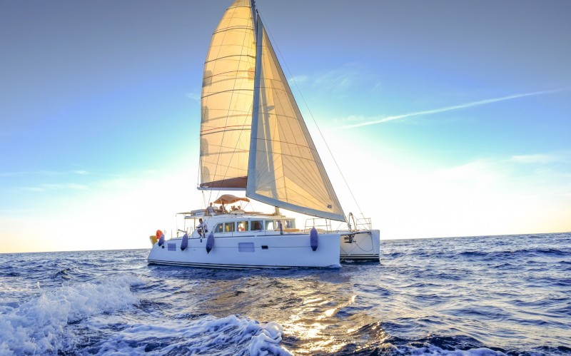 Lagoon 500 - Yacht Charter Sailica