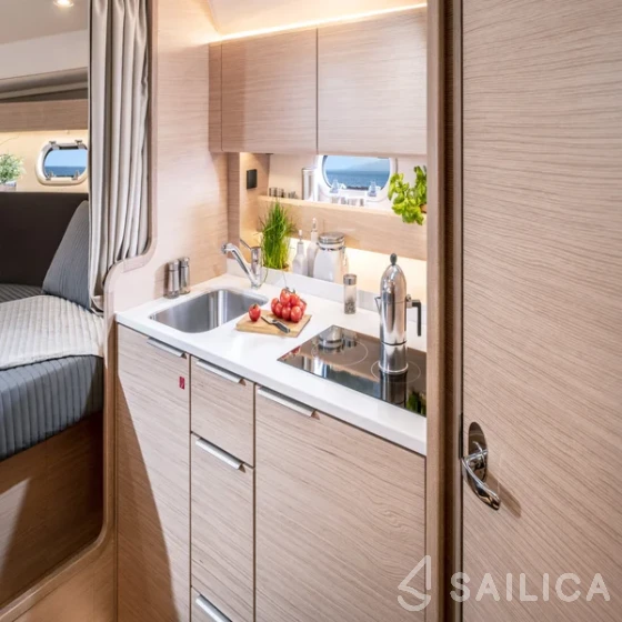 Bavaria 33 Sport - Yacht Charter Sailica