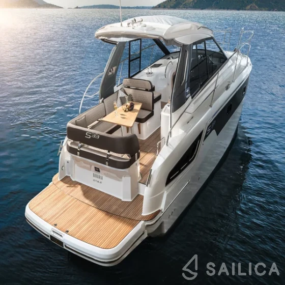 Bavaria 33 Sport - Yacht Charter Sailica