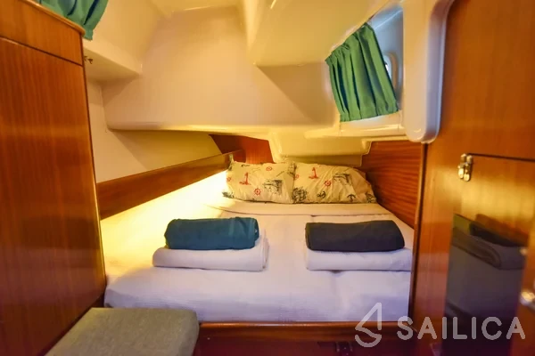 Bavaria 44 - Yacht Charter Sailica