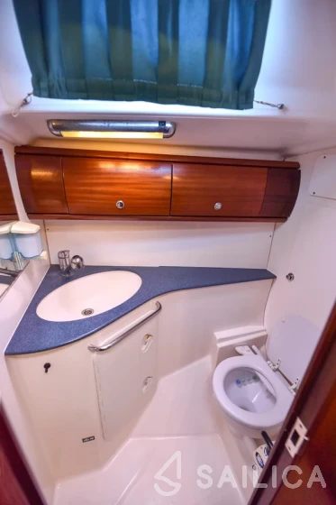 Bavaria 44 - Yacht Charter Sailica
