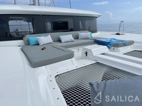 Lagoon 46  - Yacht Charter Sailica