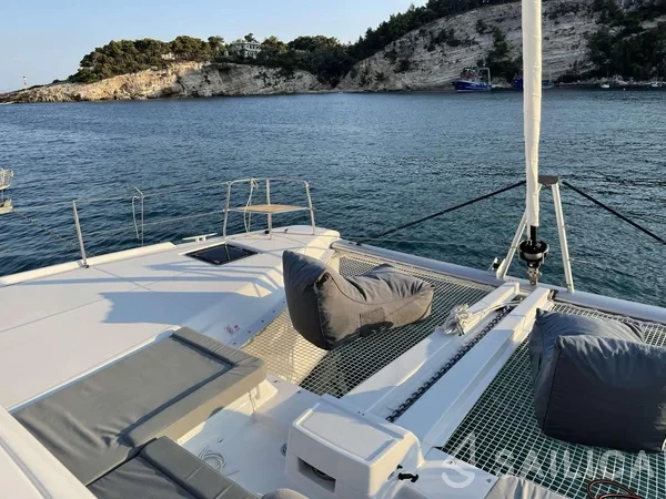 Lagoon 46  - Yacht Charter Sailica