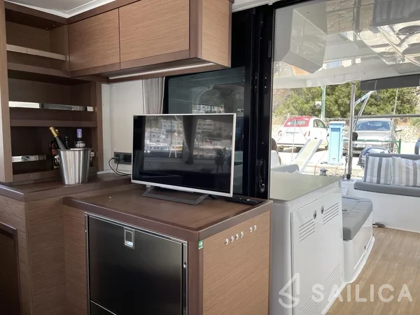 Lagoon 46  - Yacht Charter Sailica