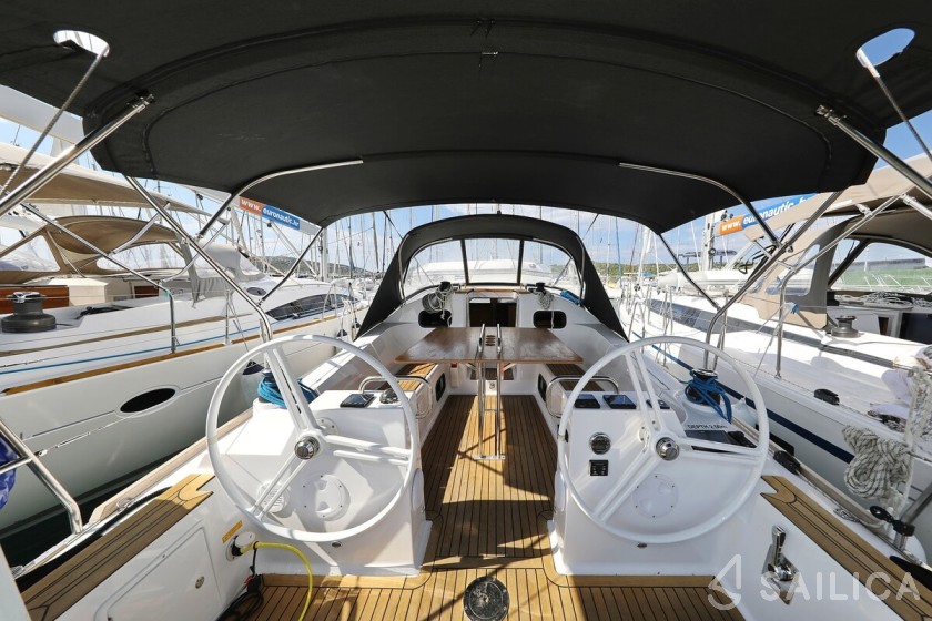 Elan Impression 40.1 - Yacht Charter Sailica