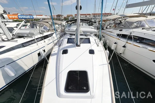 Elan Impression 40.1 - Yacht Charter Sailica