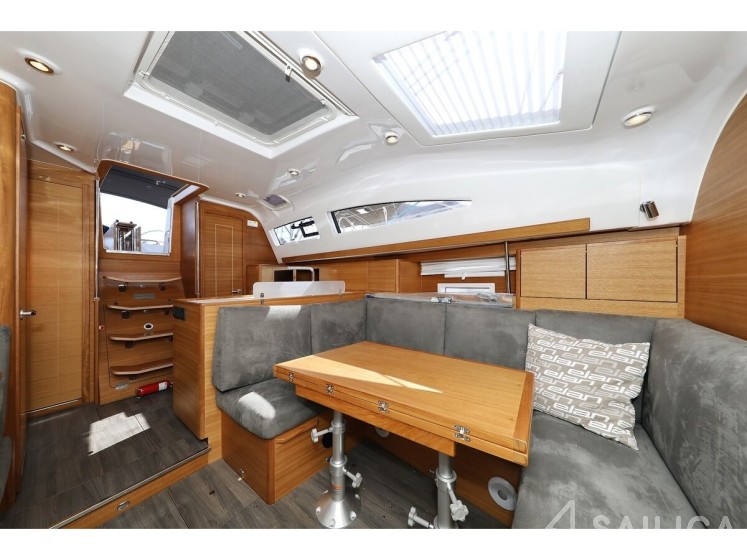 Elan Impression 40.1 - Yacht Charter Sailica