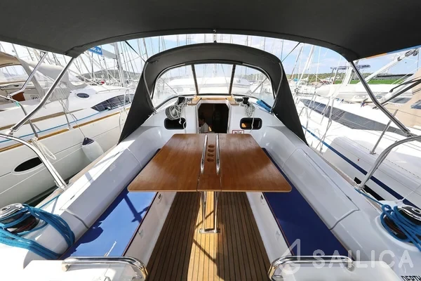 Elan Impression 40.1 - Yacht Charter Sailica
