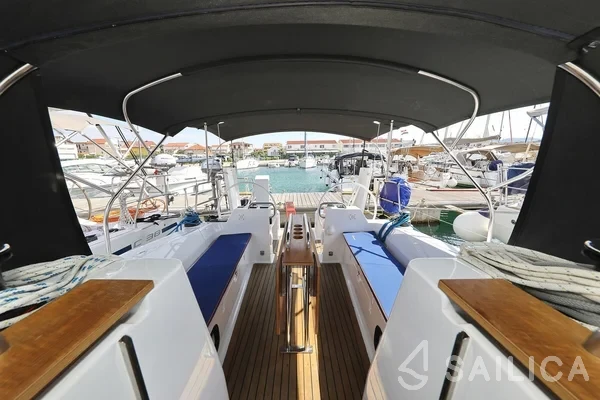 Elan Impression 40.1 - Yacht Charter Sailica