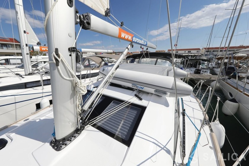 Elan Impression 40.1 - Yacht Charter Sailica