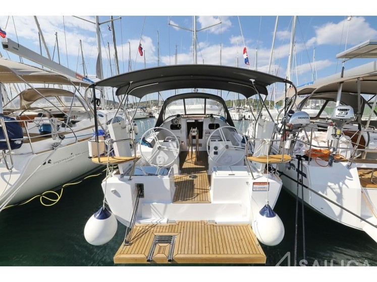 Elan Impression 40.1 - Yacht Charter Sailica