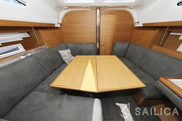 Elan Impression 40.1 - Yacht Charter Sailica