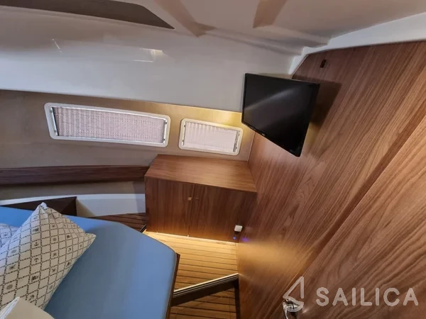 Balt 918 Titanium - Yacht Charter Sailica