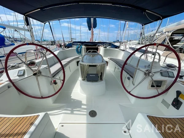 Sun Odyssey 44i - Yacht Charter Sailica