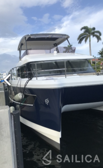 MY 44 - Yacht Charter Sailica