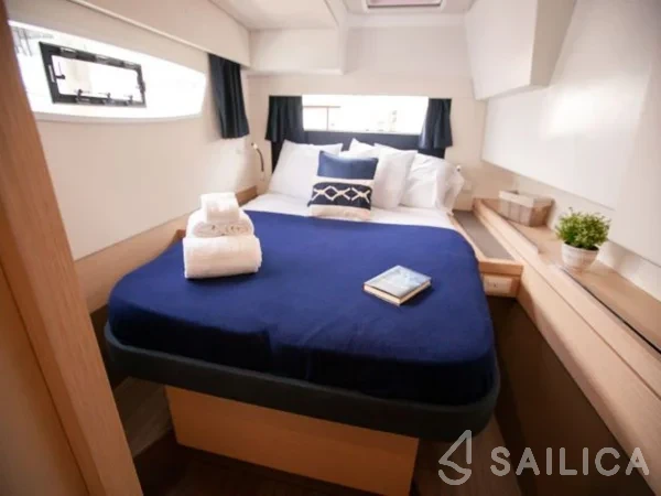 Saona 47 - Yacht Charter Sailica