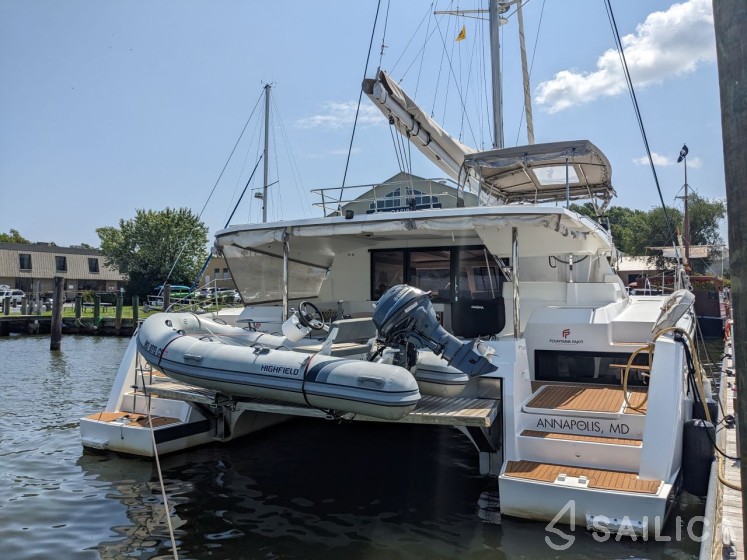 Saona 47 - Yacht Charter Sailica