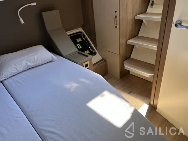 Bali 4.8  - Yacht Charter Sailica